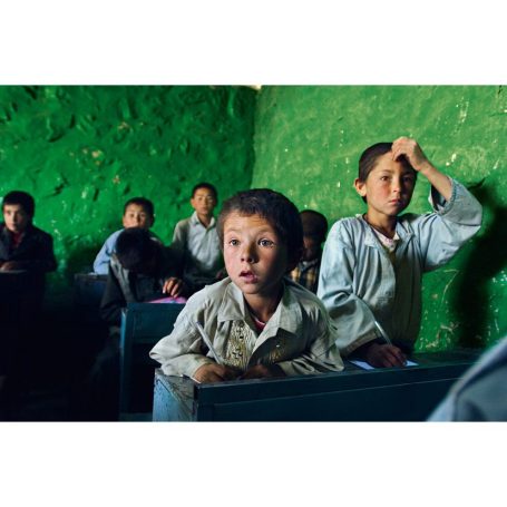 Steve McCurry - The Unguarded Moment: Thirty Years of Photographs